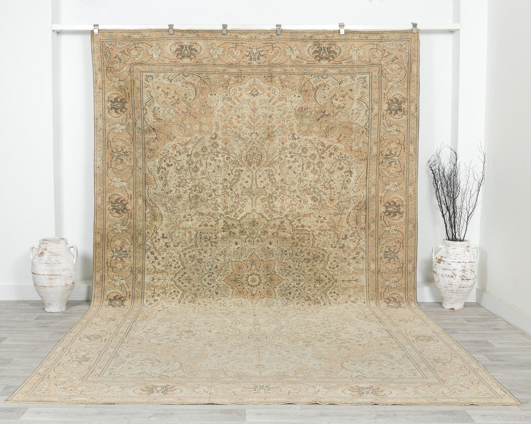 Faded Oushak Rug 8' x 12' 5" | No. VR51928