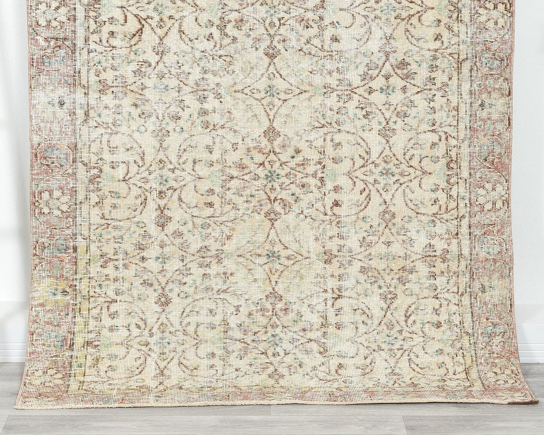 Beige Oushak Rug 9' 1" x 4' 5" | No. VR81054