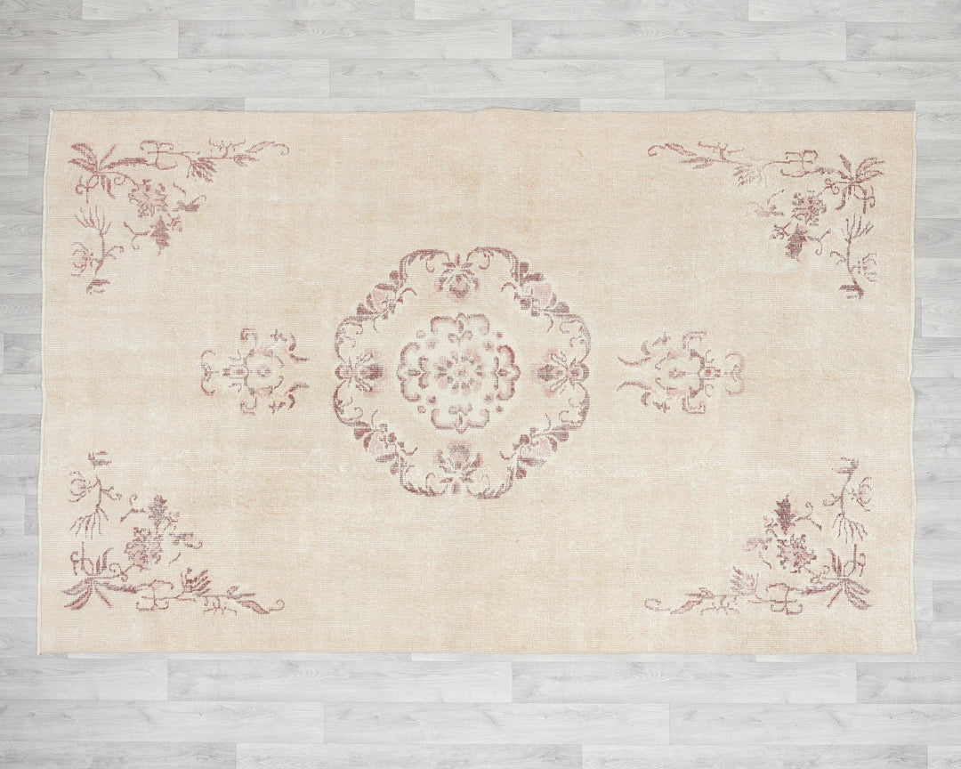 Oushak Rug 8' 4" x 5' 7" | No. VR37212