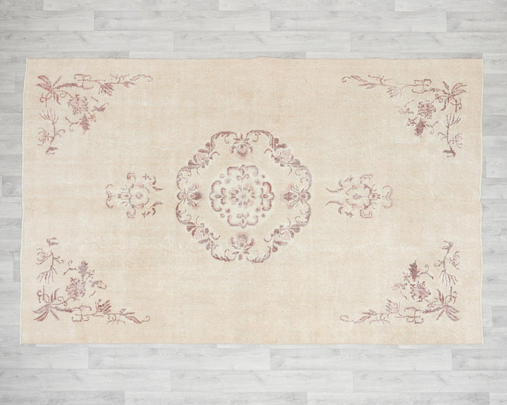 Oushak Rug 8' 4" x 5' 7" | No. VR37212
