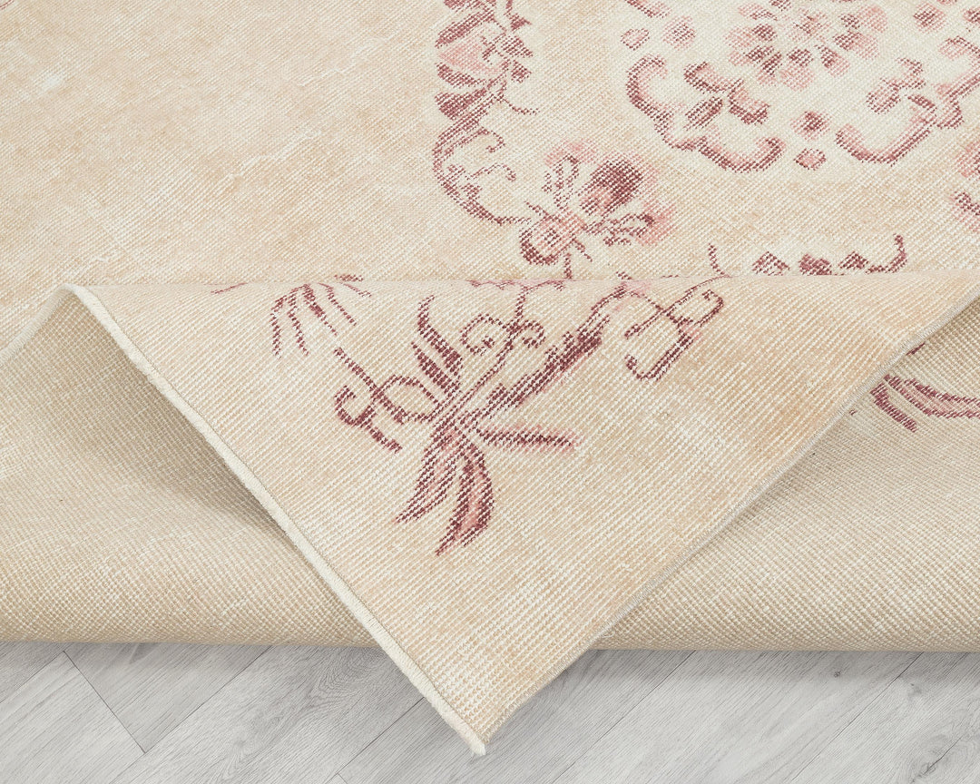Oushak Rug 8' 4" x 5' 7" | No. VR37212