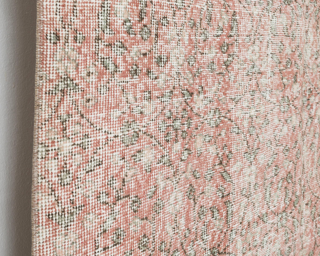Vintage Turkish Rug 4' 8" x 7' 1" | No. VR61213
