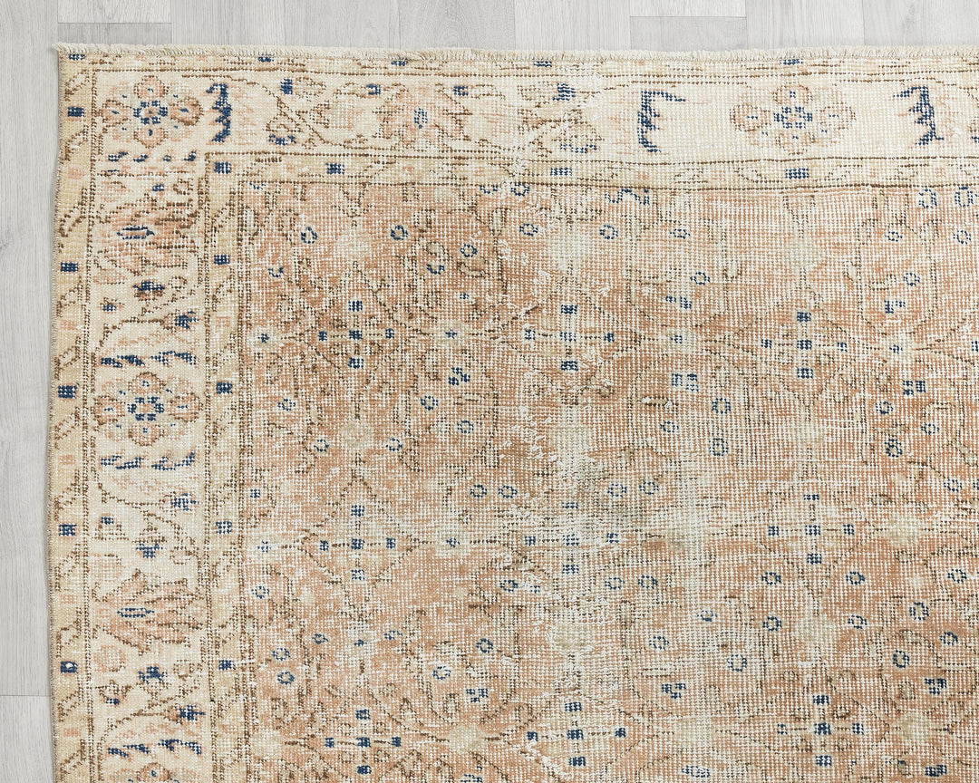 Vintage Turkish Rug 4' 8" x 7' 1" | No. VR15168