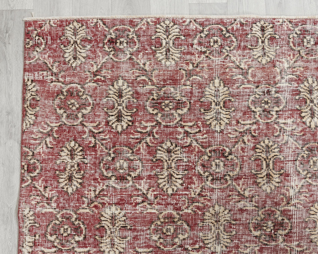 Red Oushak Rug 5' x 8' 7" | No. VR42124