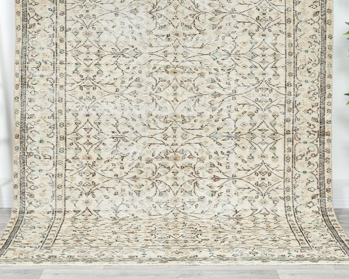 Oushak Rug 5' 8" x 9' | No. VR14247