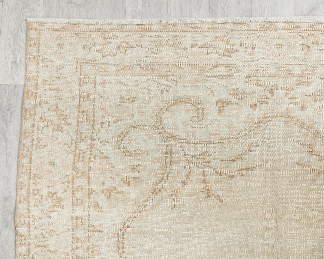 Pink Oushak Rug 4' 10" x 8' 1" | No. VR82673