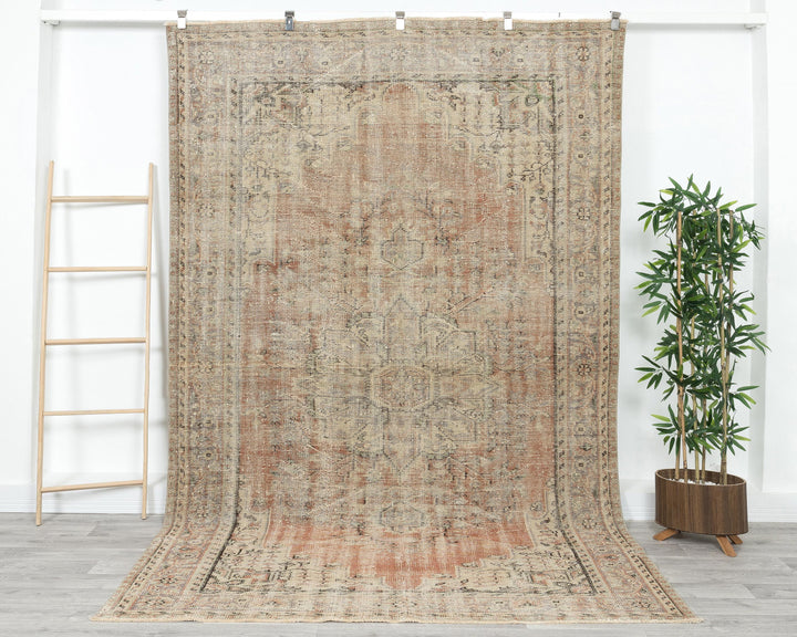 Orange Oushak Rug 6' 1" x 9' 8" | No. VR26321