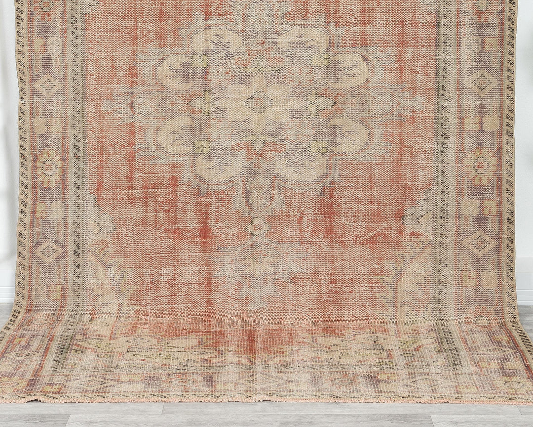 Oushak Rug 5' 11" x 8' 10" | No. VR28693