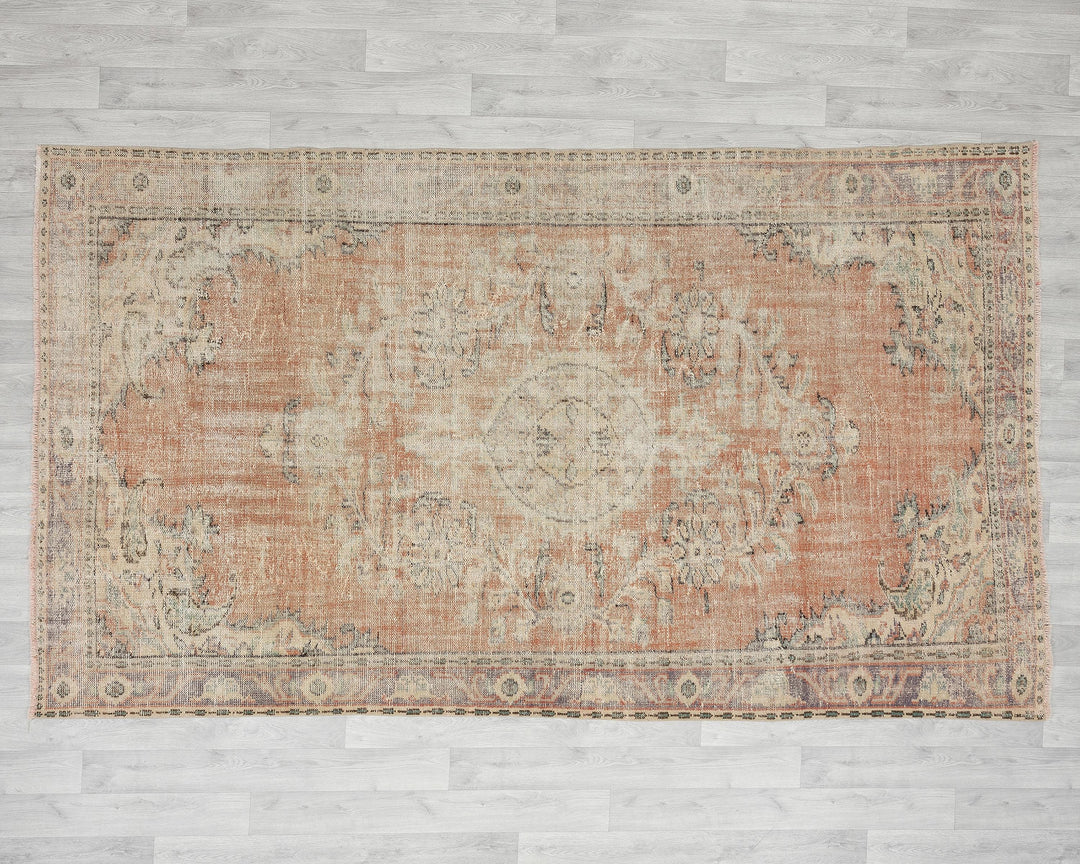 Muted Oushak Rug 5' 6" x 9' 2" | No. VR39869