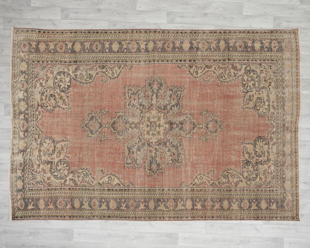 Oushak Rug 6' 5" x 9' | No. VR10227
