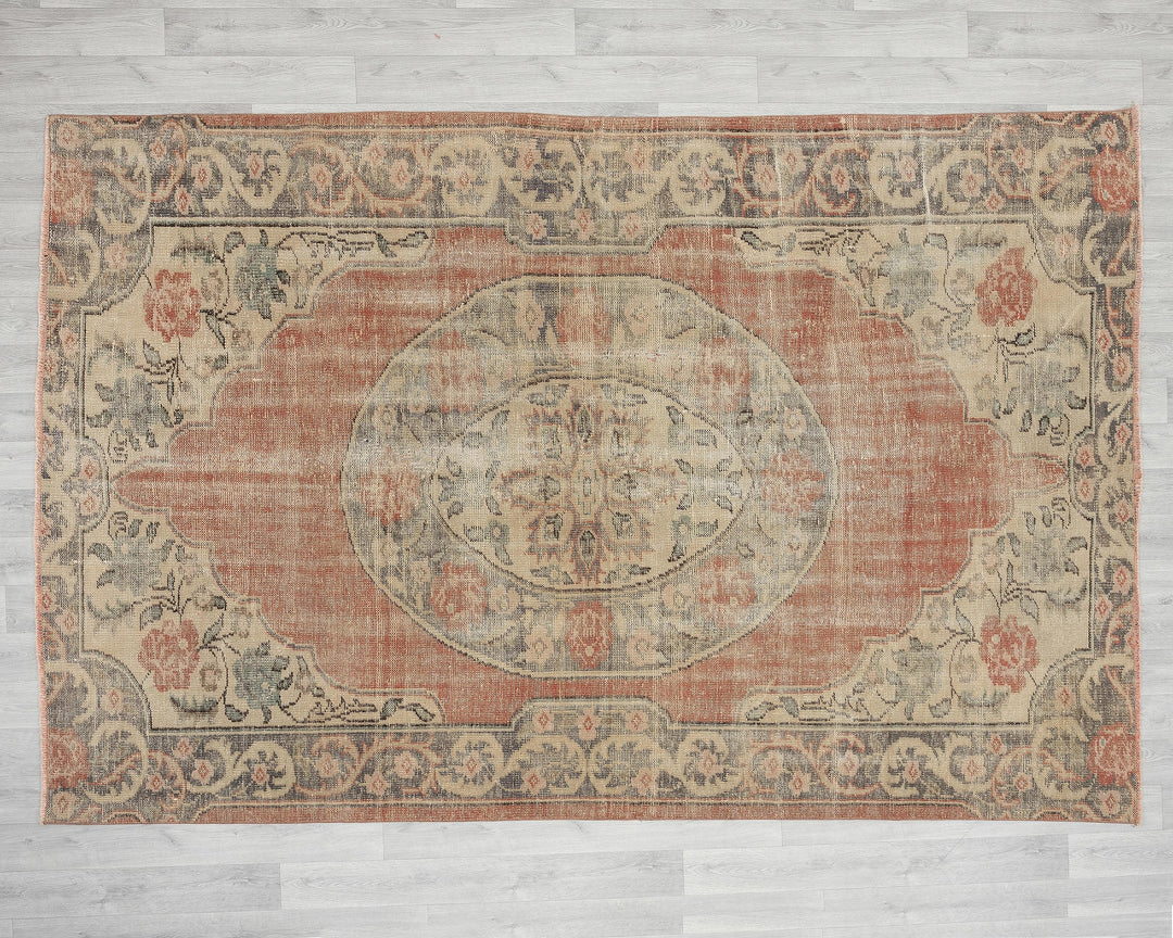 Oushak Rug 6' 1" x 9' 1" | No. VR75314