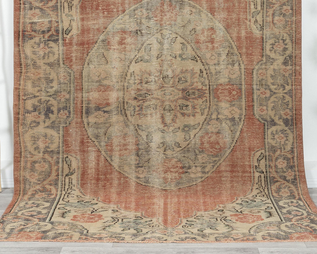 Oushak Rug 6' 1" x 9' 1" | No. VR75314
