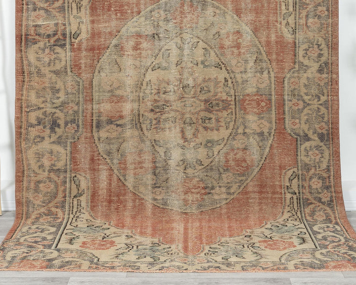 Oushak Rug 6' 1" x 9' 1" | No. VR75314