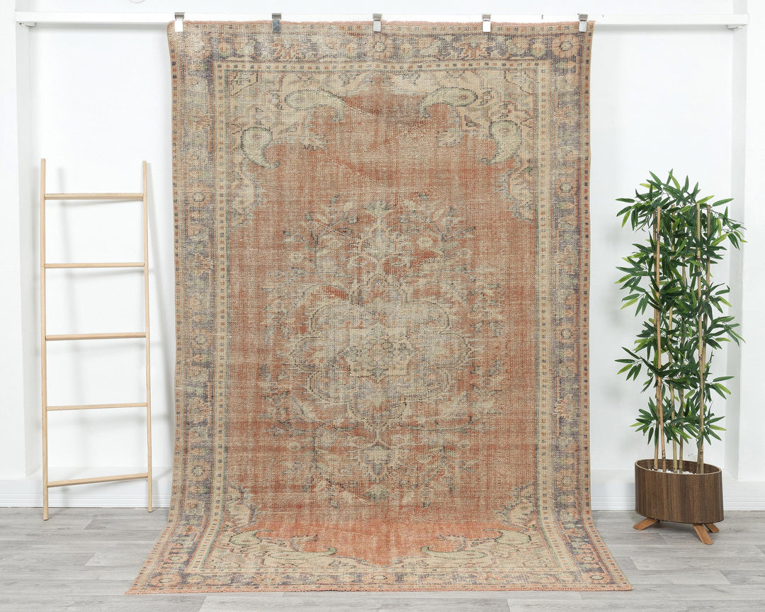 Oushak Rug 5' 8" x 9' 1" | No. VR47274