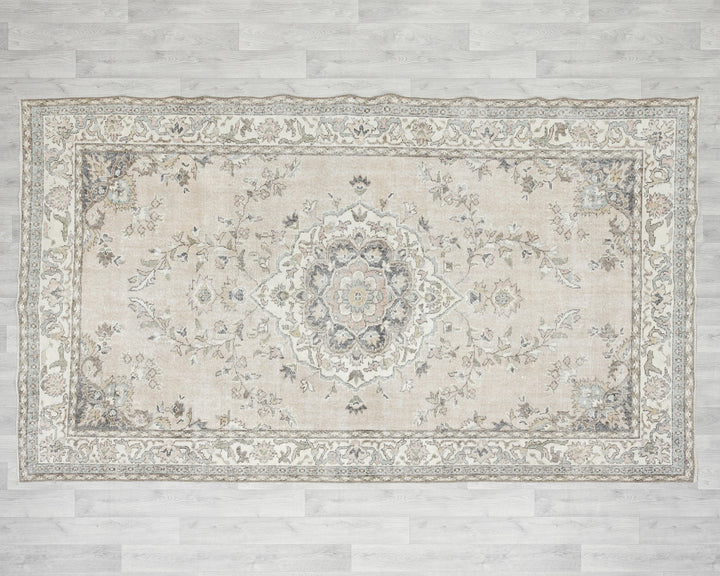 Beige Oushak Rug 5' 8" x 9' 7" | No. VR42732