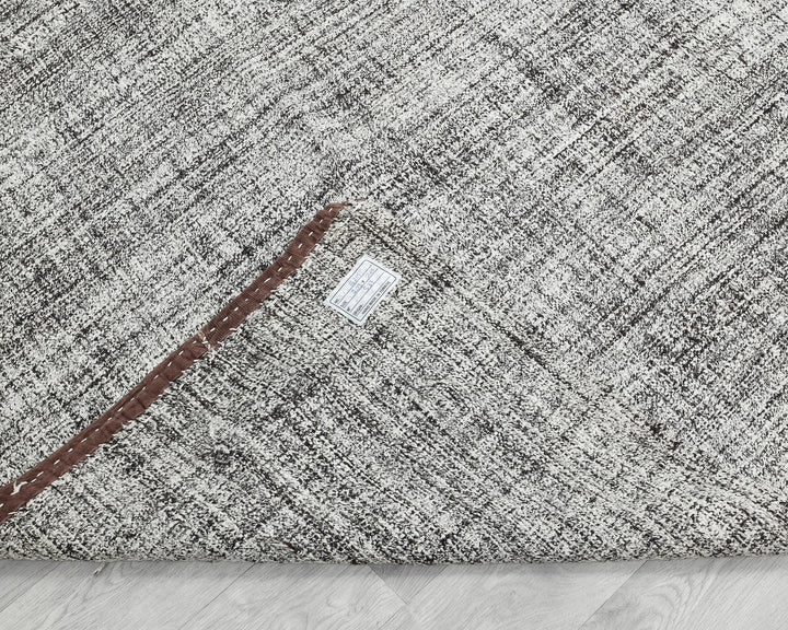 Gray Kilim Rug 6' 8" x 8' 8" | No. VR10615