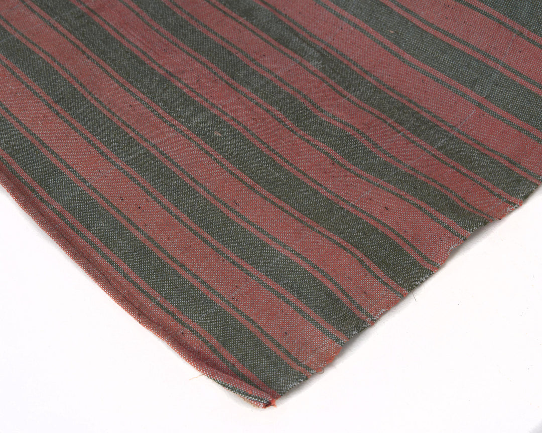 Kilim Rug 6' 4" x 7' 11" | No. VR49595