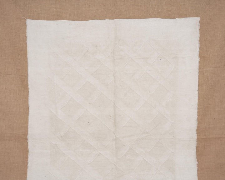 Beige Kilim Rug 7' 7" x 9' 10" | No. VR81408
