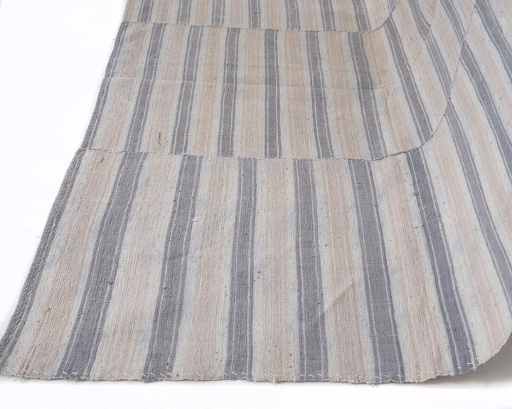 Neutral Kilim Rug 5' 6" x 8' 8" | No. VR81286