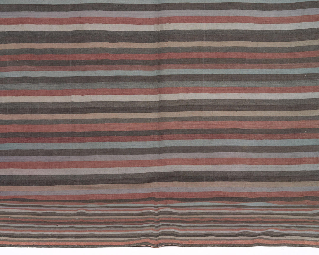 Kilim Rug 6' x 9' | No. VR73170