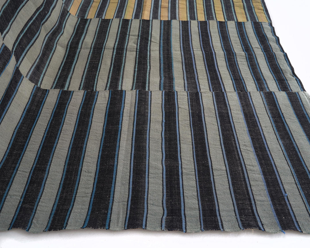 Kilim Rug 6' 1" x 9' 11" | No. VR38349