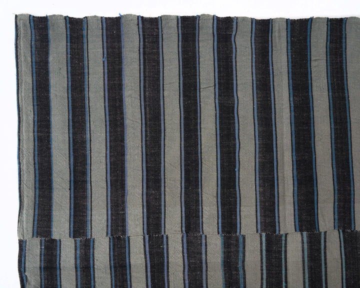 Kilim Rug 6' 1" x 9' 11" | No. VR38349