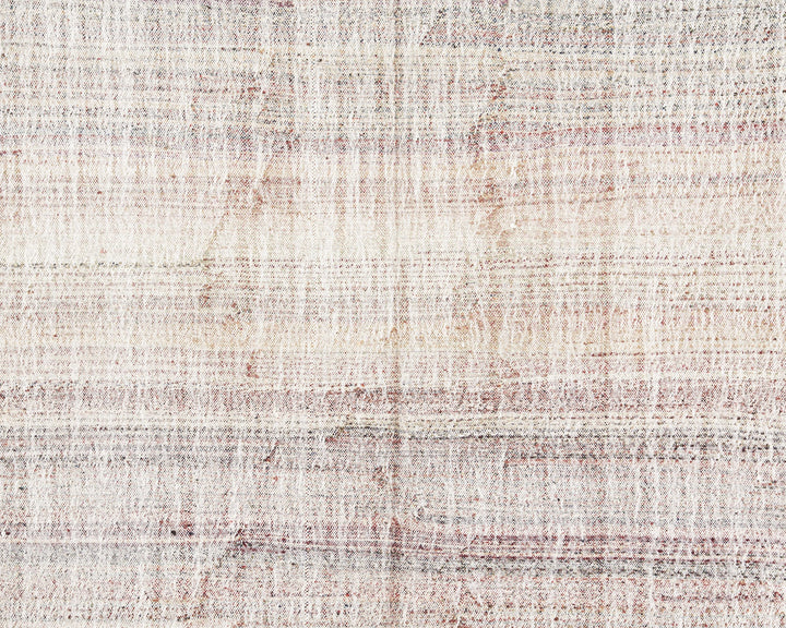 Kilim Rug 5' 5" x 7' 10" | No. VR33693