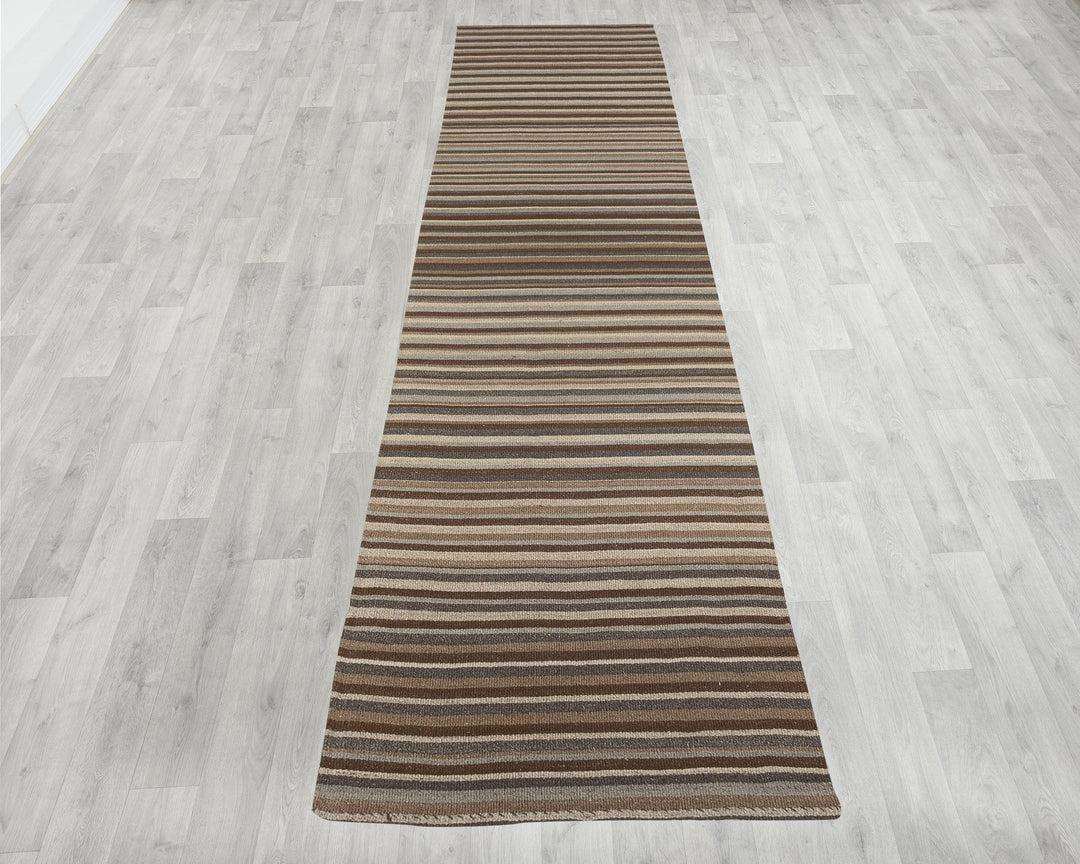 Brown Runner Rug 2' 11" x 12' 9" | No. VR21395