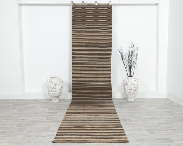 Brown Runner Rug 2' 11" x 12' 9" | No. VR21395