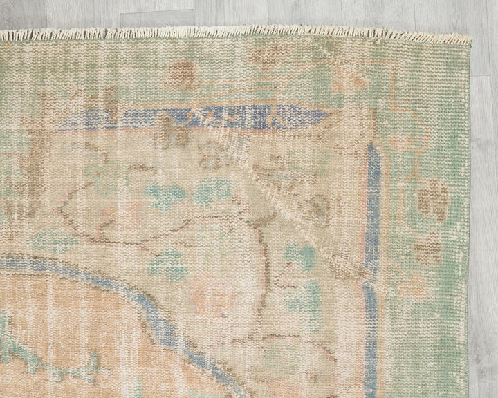 Faded Oushak Rug 6' 6" x 10' 10" | No. VR61624