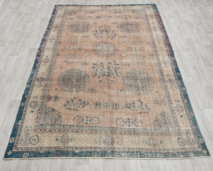 Vintage Turkish Rug 6' 7" x 10' 4" | No. VR99957