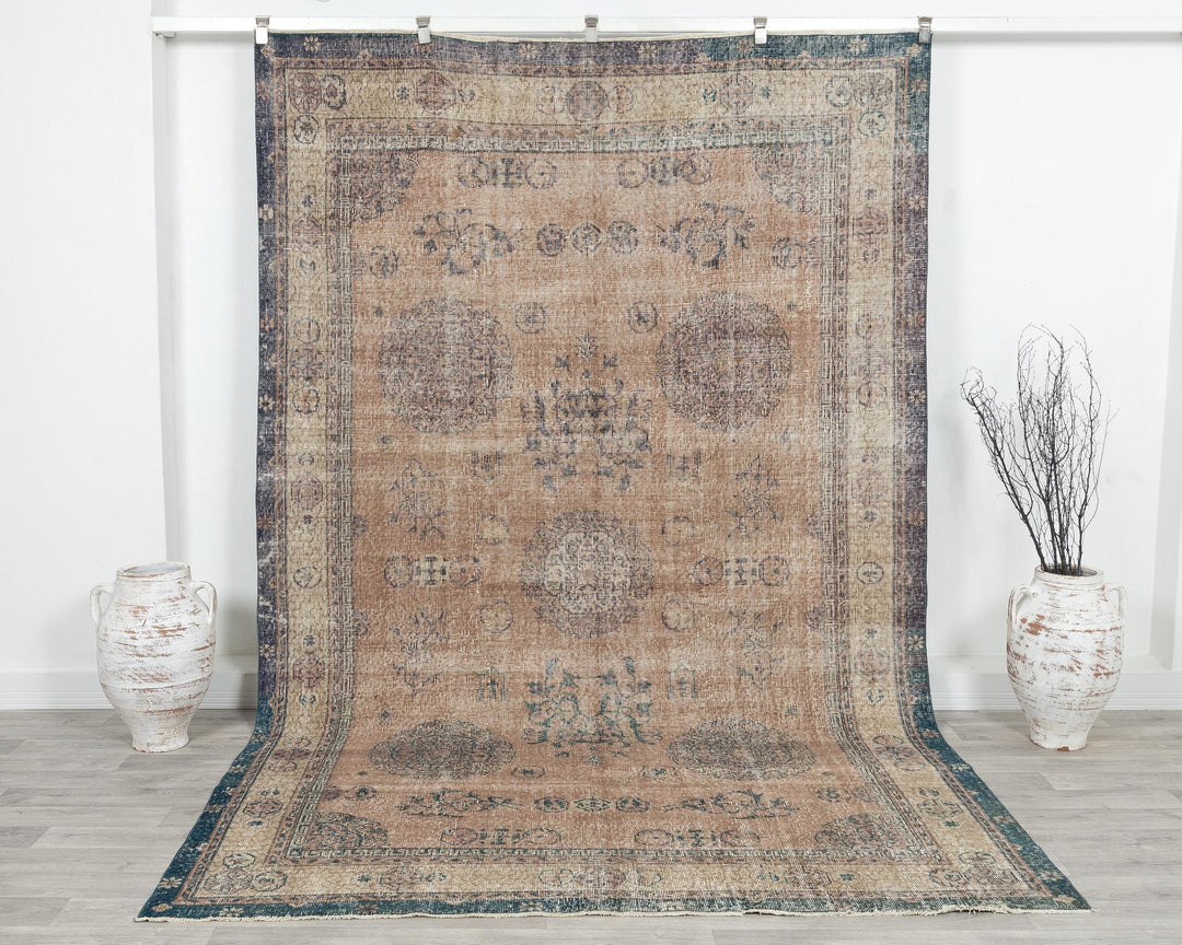 Vintage Turkish Rug 6' 7" x 10' 4" | No. VR99957