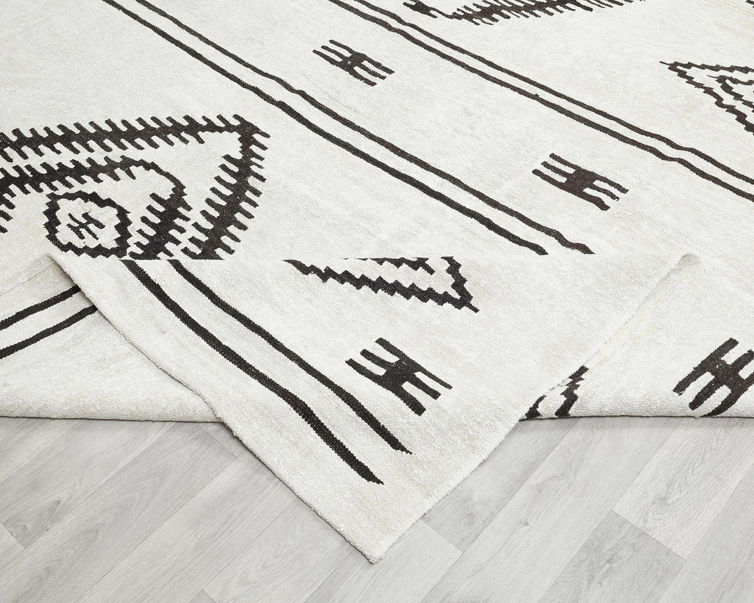 Black Kilim Rug 9' 9" x 12' 10" | No. VR51405