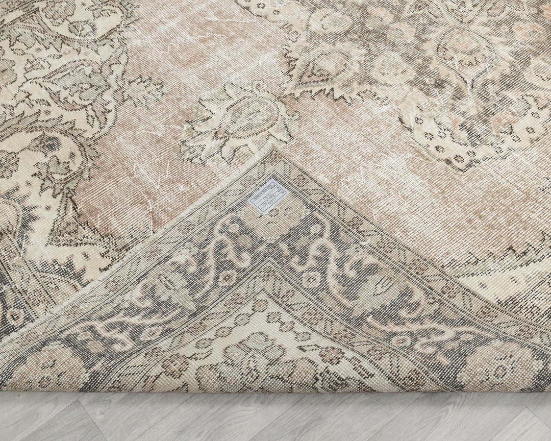 Oushak Rug 6' 3" x 9' 10" | No. VR17527