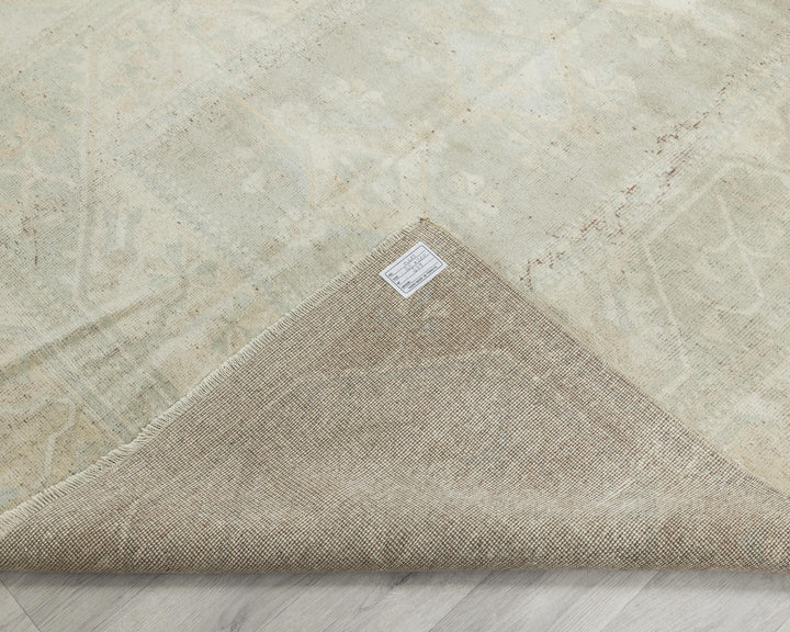 Beige Oushak Rug 5' 5" x 9' 6" | No. VR98399