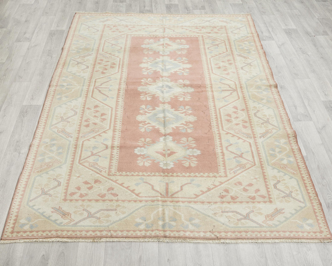 Faded Oushak Rug 5' 3" x 7' 7" | No. VR82788