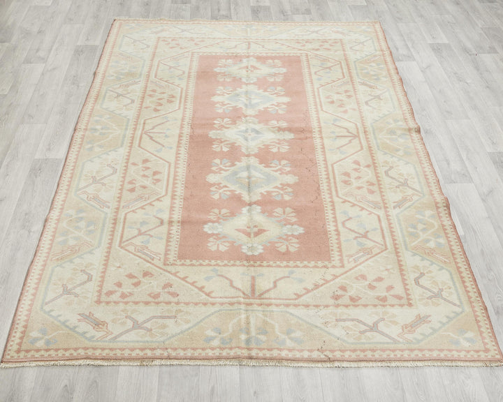 Faded Oushak Rug 5' 3" x 7' 7" | No. VR82788