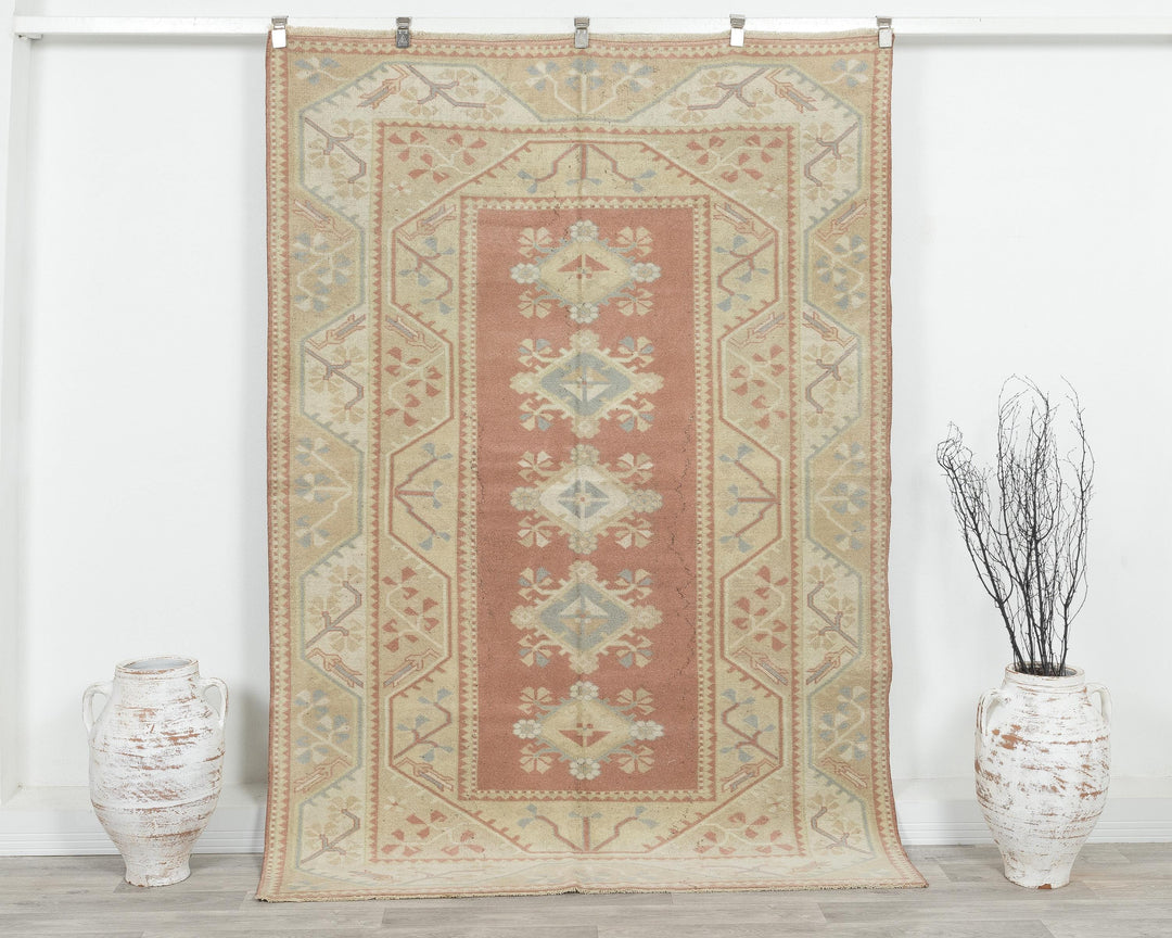 Faded Oushak Rug 5' 3" x 7' 7" | No. VR82788