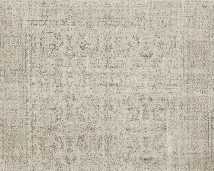Neutral Oushak Rug 7' 1" x 10' 4" | No. VR46417