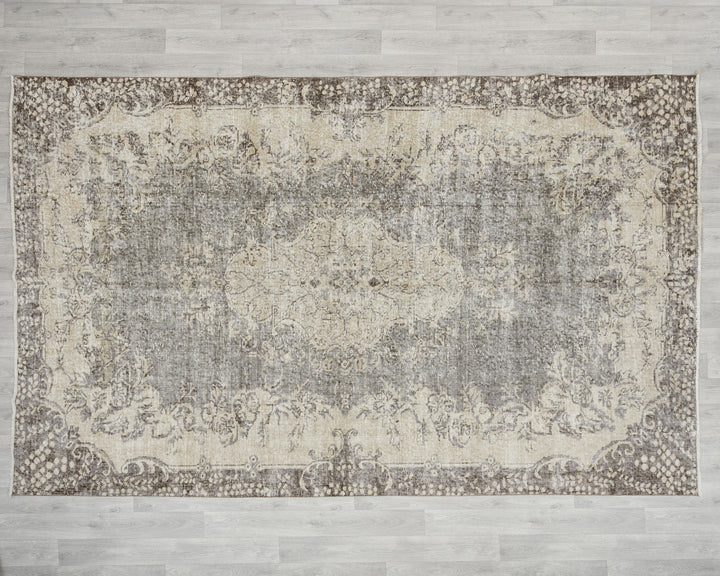 Oushak Rug 6' 9" x 10' 2" | No. VR37941