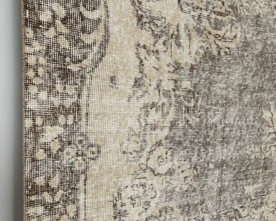 Oushak Rug 6' 9" x 10' 2" | No. VR37941