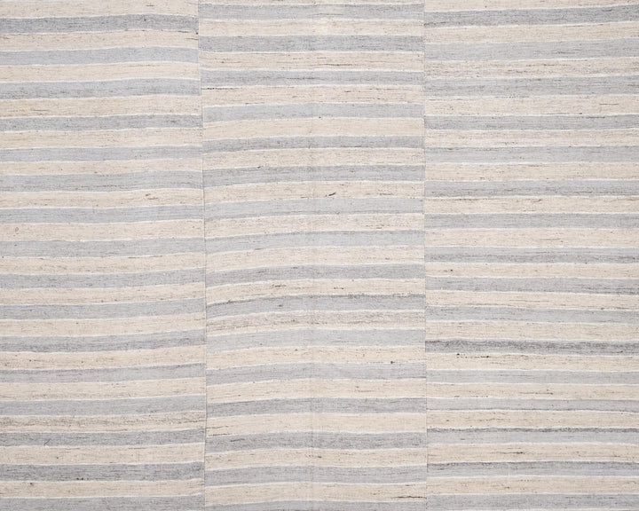 Neutral Kilim Rug 6' 1" x 9' | No. VR65674