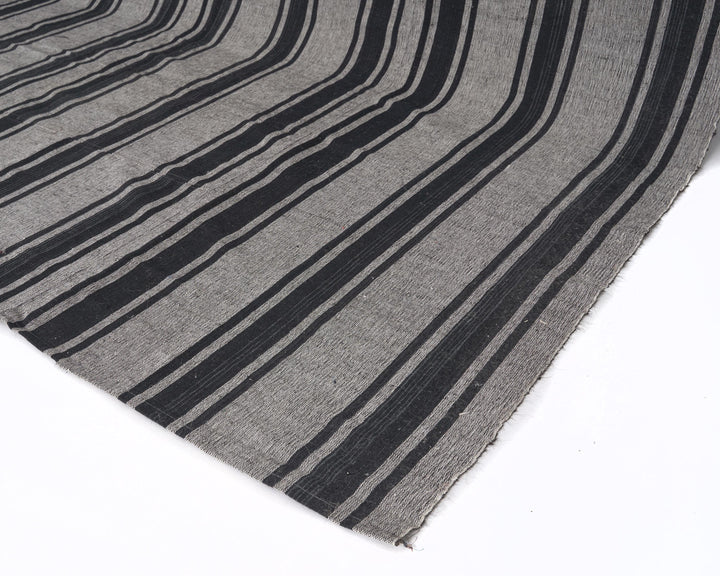 Kilim Rug 8' 4" x 9' 10" | No. VR44933