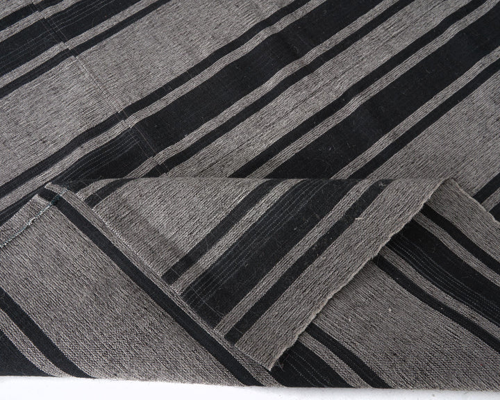 Kilim Rug 8' 4" x 9' 10" | No. VR44933