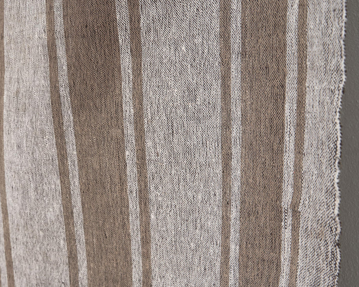 Kilim Rug 6' 7" x 10' 4" | No. VR34528