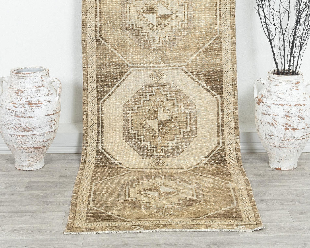 Runner Rug 2' 11" x 9' 4" | No. VR20766