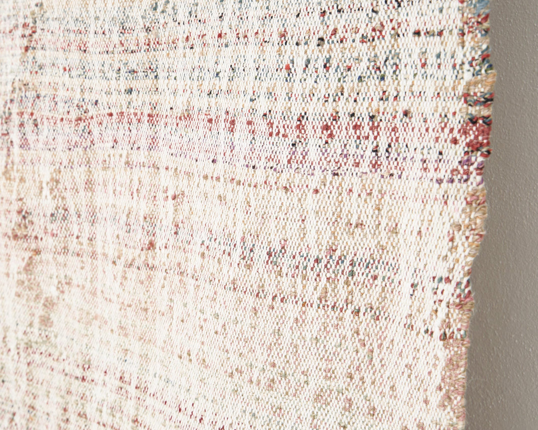 Kilim Rug 5' 5" x 7' 10" | No. VR33693