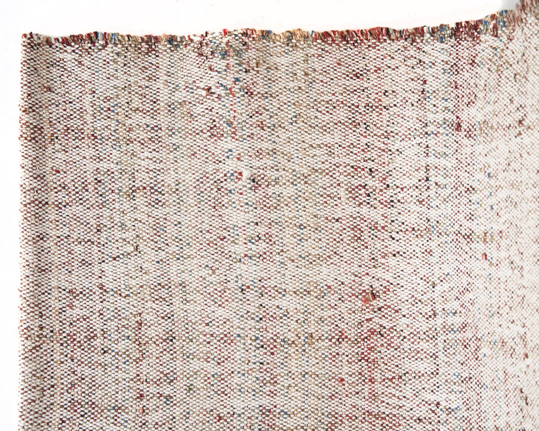 Kilim Rug 5' 5" x 7' 10" | No. VR33693