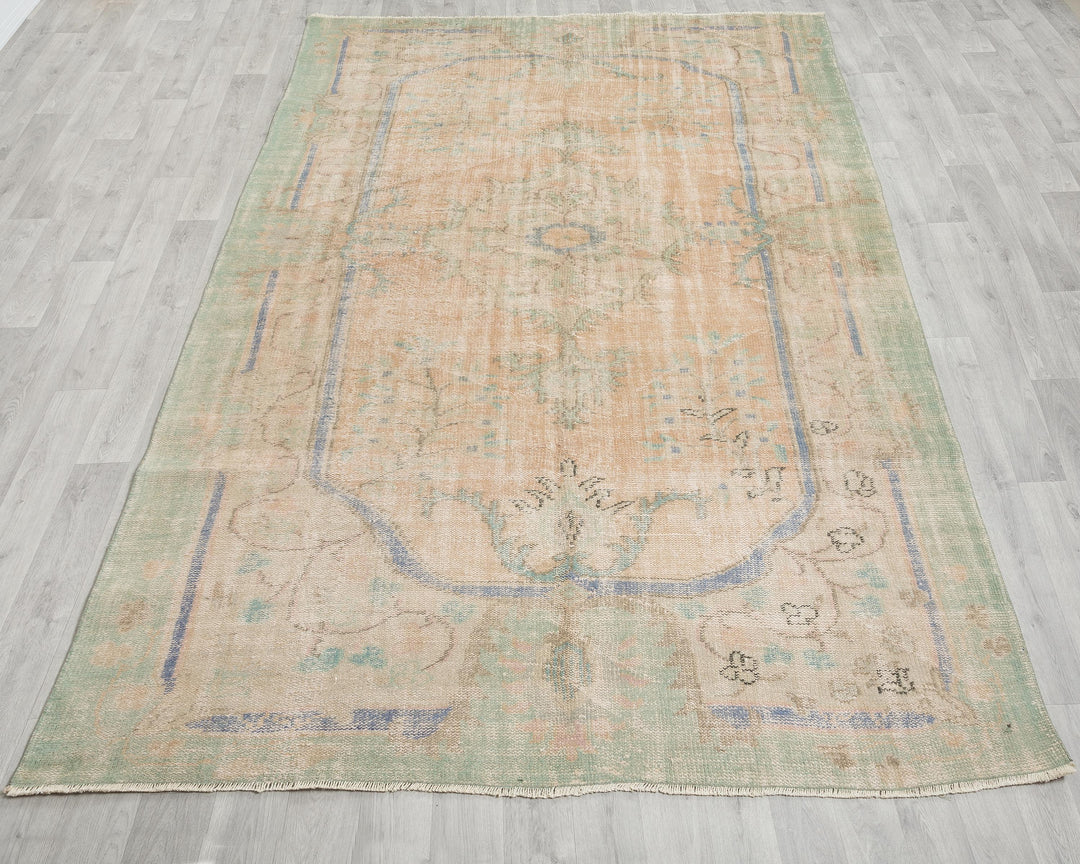 Faded Oushak Rug 6' 6" x 10' 10" | No. VR61624