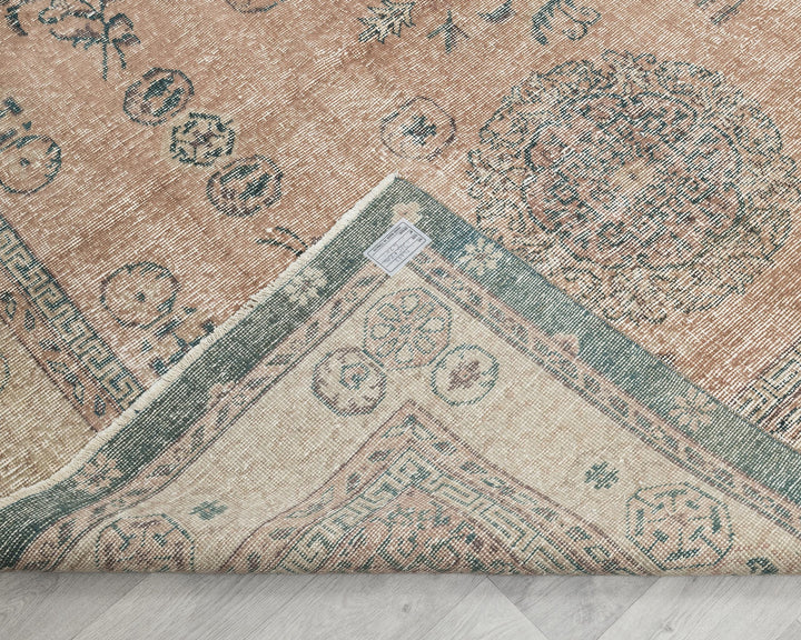 Vintage Turkish Rug 6' 7" x 10' 4" | No. VR99957
